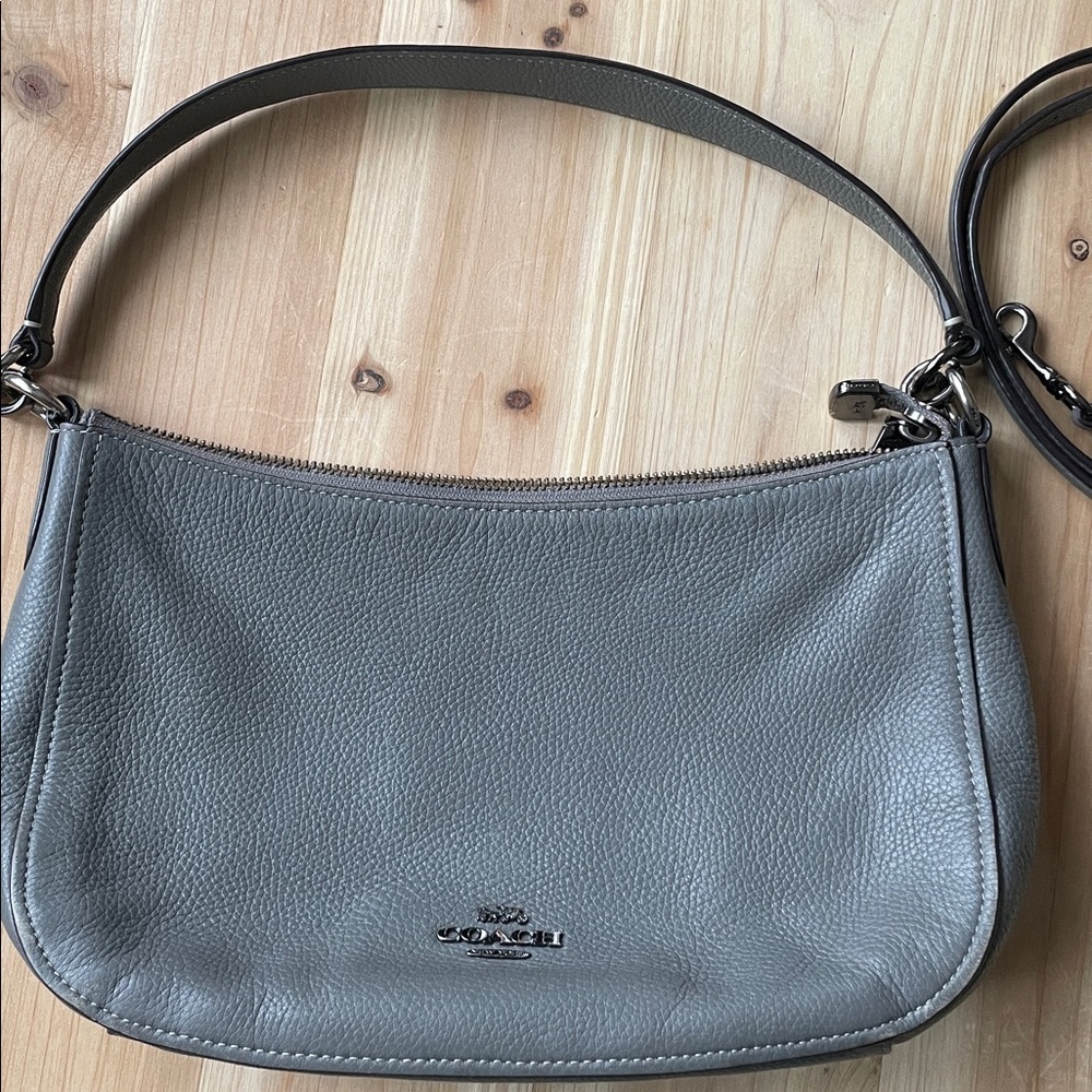 Coach Pebble Gray Leather Shoulder Bag - Picture 2 of 16